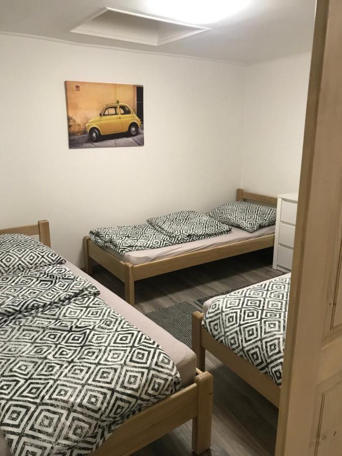 Mora Apartman 2 Kiskunfélegyháza Exterior foto
